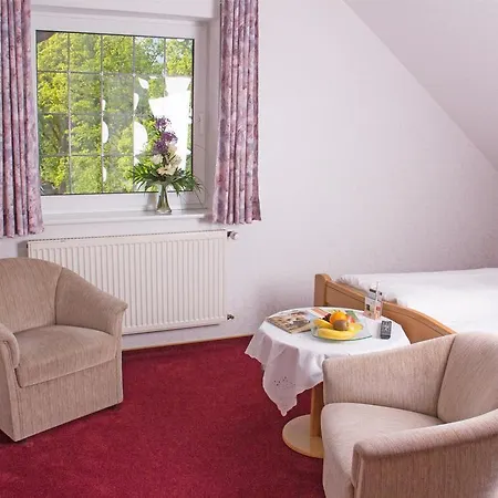 Landidyll Landhotel Liesetal Отель 3*