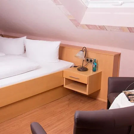 Landidyll Landhotel Liesetal Халленберг