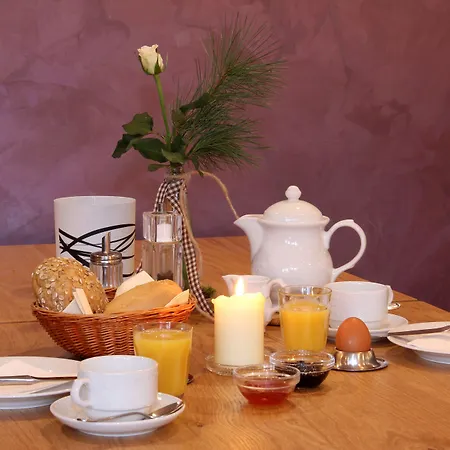 Отель Landidyll Landhotel Liesetal