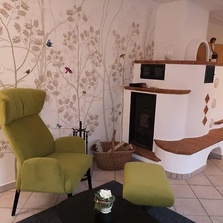 Landidyll Landhotel Liesetal Отель Халленберг