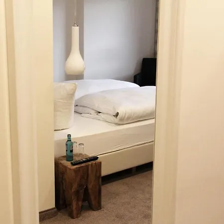 Отель Landidyll Landhotel Liesetal Халленберг